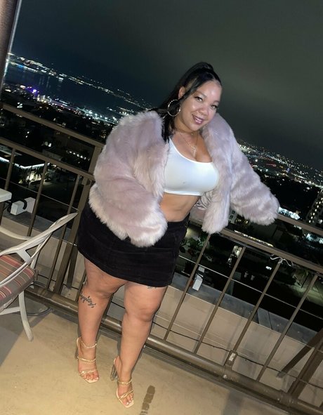 monicabunz onlyfans strip