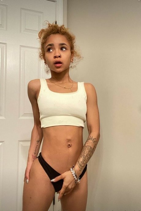 Miixeddoll only fans sex