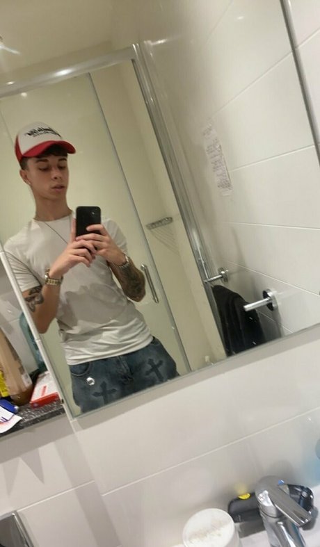 jdlofficialfree naked on onlyfans