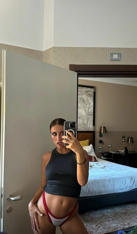 mynameisfrancescabiella onlyfans x