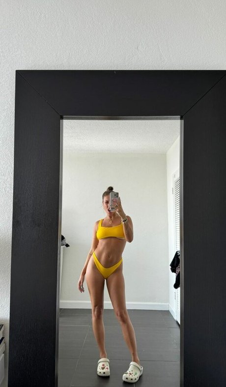 mynameisfrancescabiella only fans naked