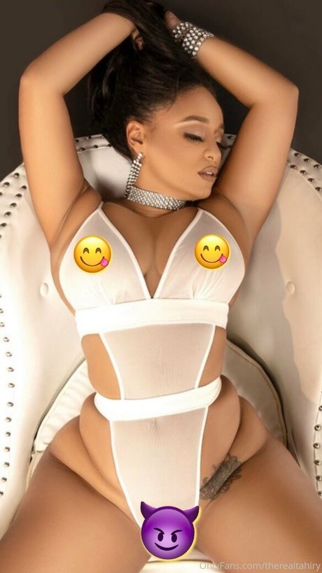 therealtahiry onlyfans nude