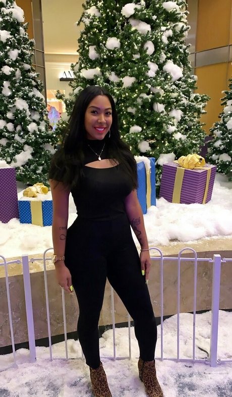 sashastallion onlyfans topless