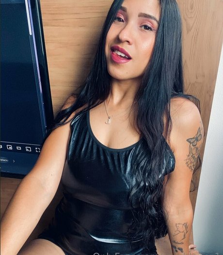 sarahlopez1 onlyfans naked leaks