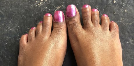 toeswithkay2 onlyfans photos