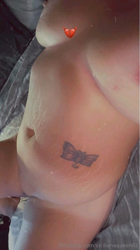 SicilianQueen1982 onlyfans nudes leaks