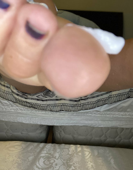 sarasoles2324 onlyfans leaks