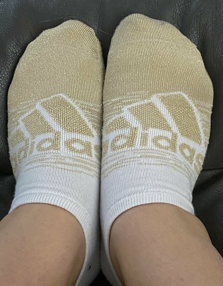 sarasoles2324 leaks only fans