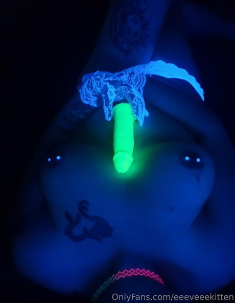 eeeveeekitten free only fans