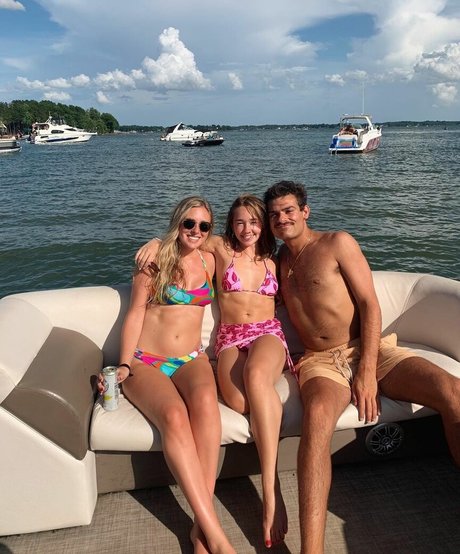 Holly Taylor only fans pic