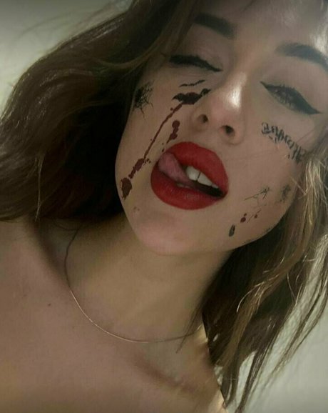 lanaginger vip Profile pic