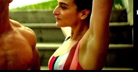 Jenny Slate is on onlyfans