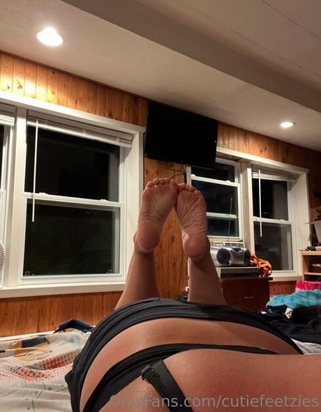 cutiefeetzies onlyfans naked pics