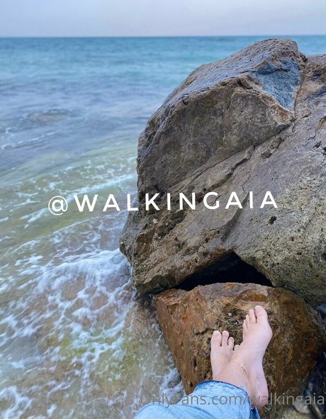 walkingaia naked leaked onlyfans