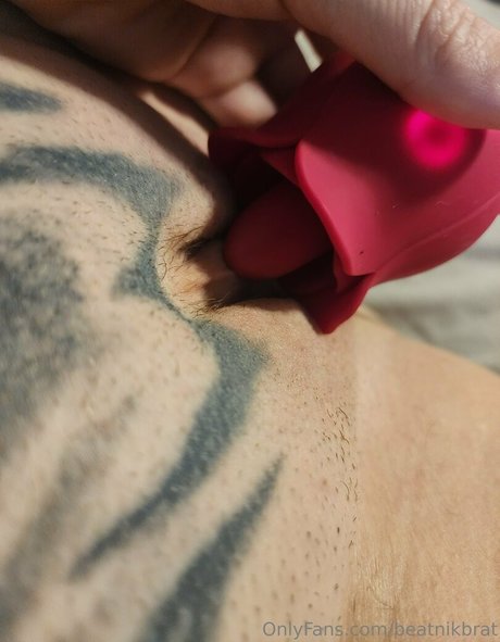 beatnikbrat nude only fans leaks