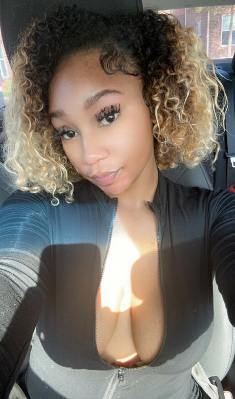 Heloveslo nudes onlyfans leaks