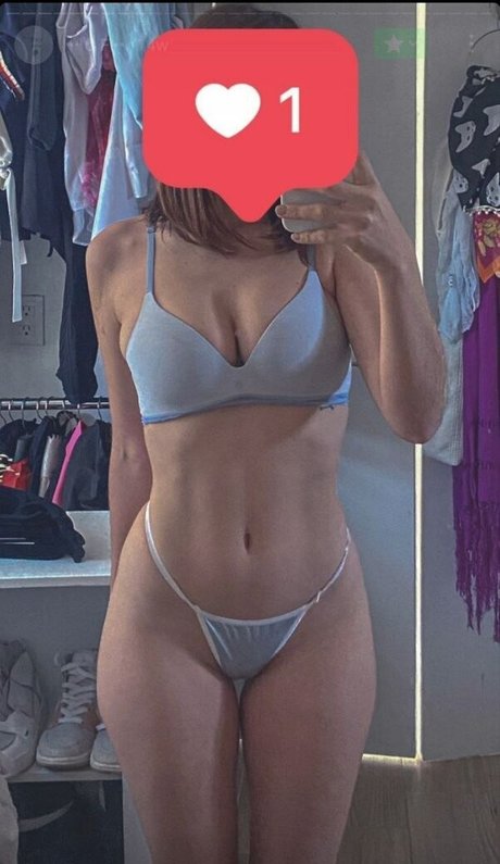 Dayanara Avelar onlyfans pics nude