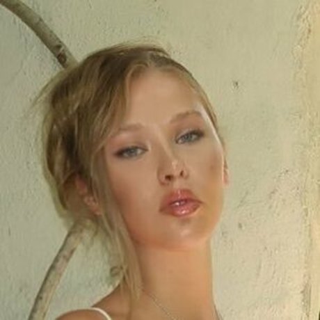 luv4piper onlyfans leaked tits