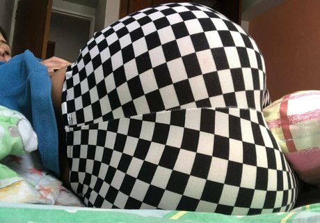 sexyvalentinafree onlyfans creator