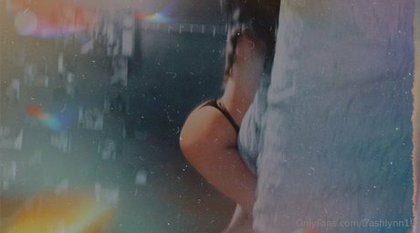trashlynn19 onlyfans content