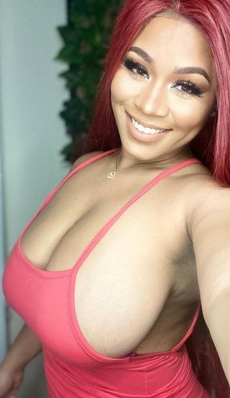 AshleyZee onlyfans leak free