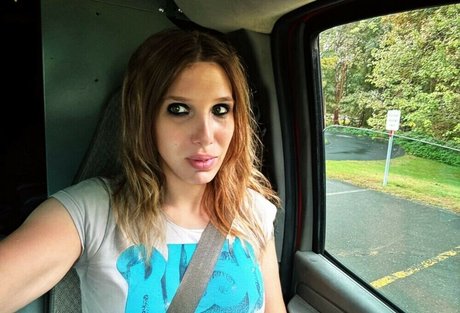 noctiflora only fans nude