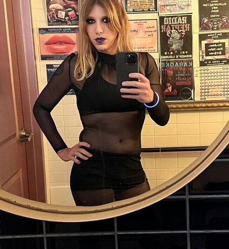 noctiflora onlyfans nsfw