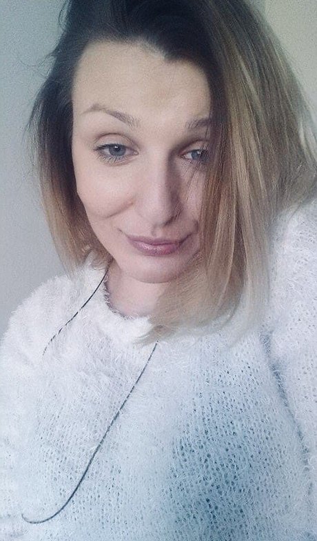 JennyHotWife nude onlyfans leaked