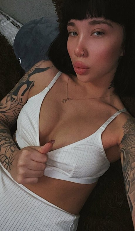 polina molly onlyfans mega