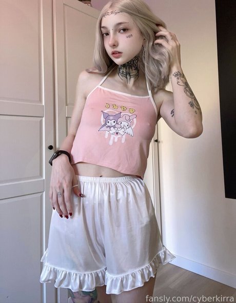 Cyberkirra naked on onlyfans