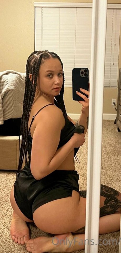 Haynesgains onlyfans ass