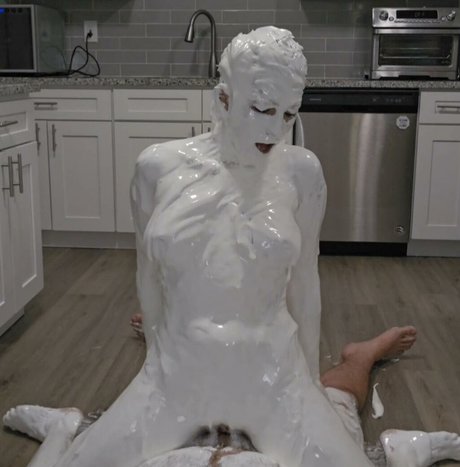 BehindTheApron onlyfans sex tape