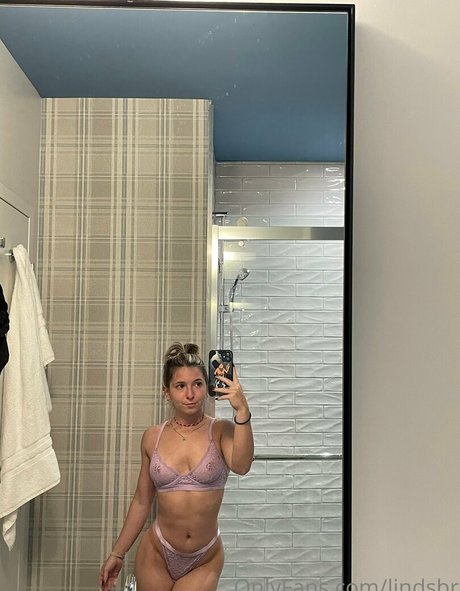 Lindsay Ruggiero leaked onlyfans