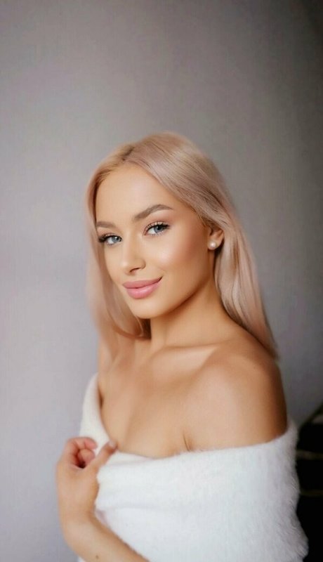 blonde anna only fans porn