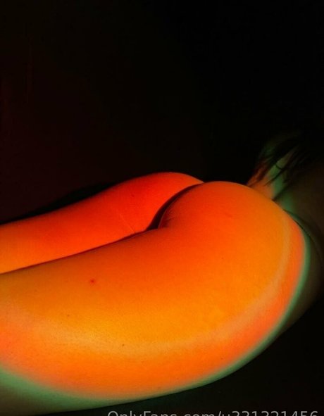 whiskey girl19 joi onlyfans