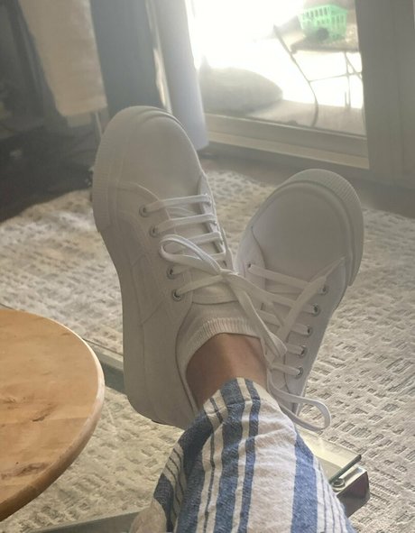 angelfootcakes onlyfans sex