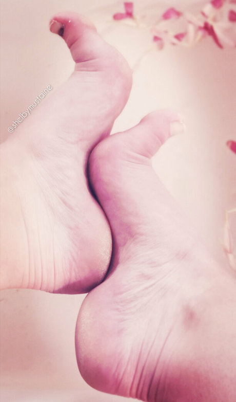 shelbymustaine only fans naked