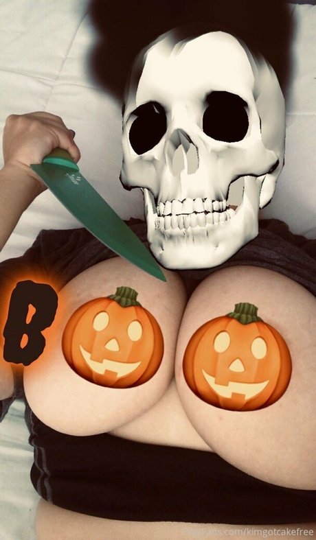 kimgotcakefree onlyfans ass