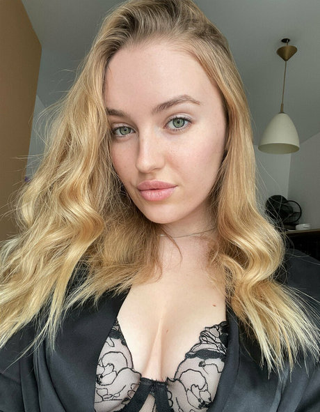 ashley boob onlyfans explicit content