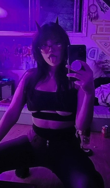 xoxoangelway nude onlyfans leak