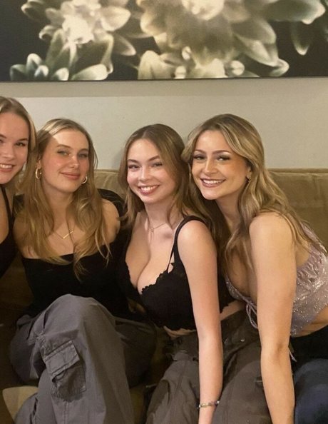 ilinamcqueen onlyfans leaks naked