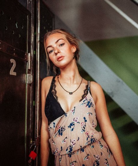 hedwigtr hot onlyfans