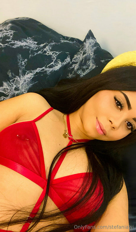 stefaniaqos onlyfans sex leaks