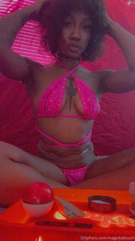 magickaltouch onlyfans boobs