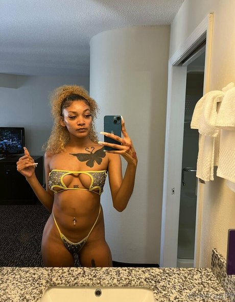 kimoraworldwide onlyfans leaks xxx