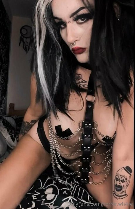 horror wh4re onlyfans public photos