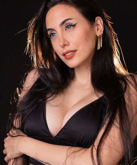 Glory Lamothe onlyfans sex leaks