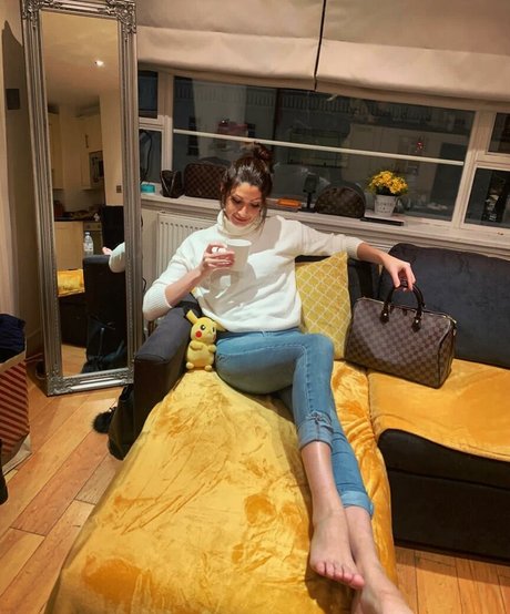 Kimberly Apasara Thomas onlyfans for free