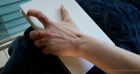 carobvlyn xxx onlyfans