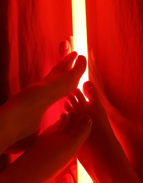 babylunafoot1 onlyfans leak naked